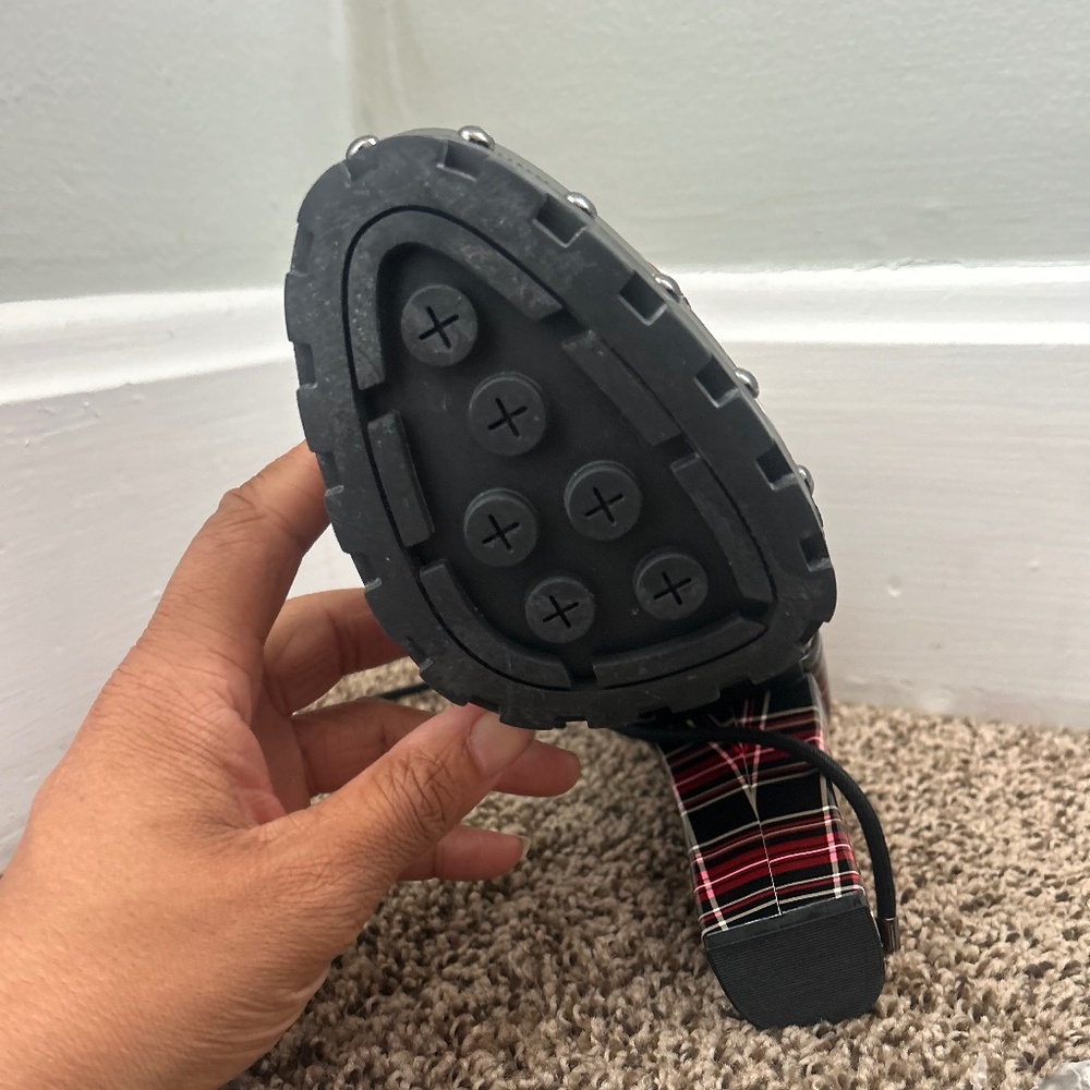 Jessica Simpson Red, Black, and White plaid heel boots